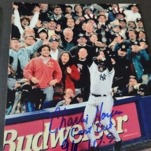 Charlie Hayes autographed 1996 world series last out.COA
